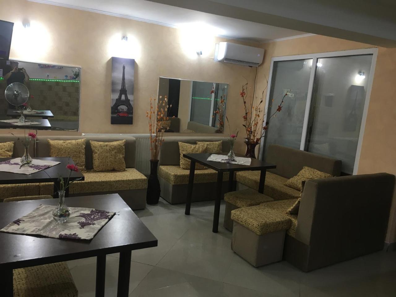 Dream Accommodation ブカレスト エクステリア 写真