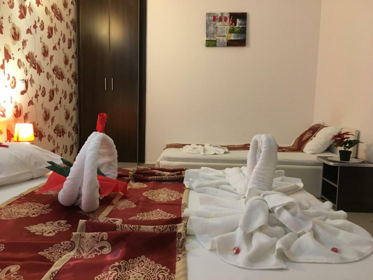 Dream Accommodation ブカレスト エクステリア 写真